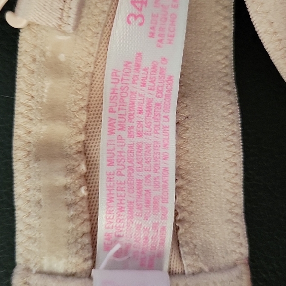 PINK bra - Picture 3 of 4